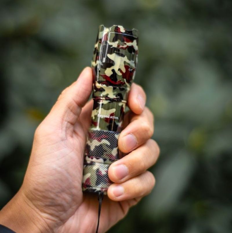 Stærk lommelygte med LED-teknologi